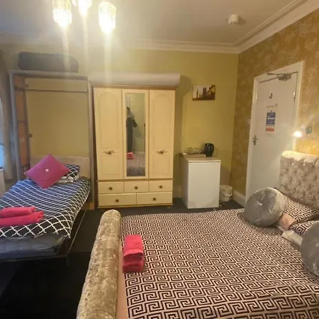 Park View Guest house 3*